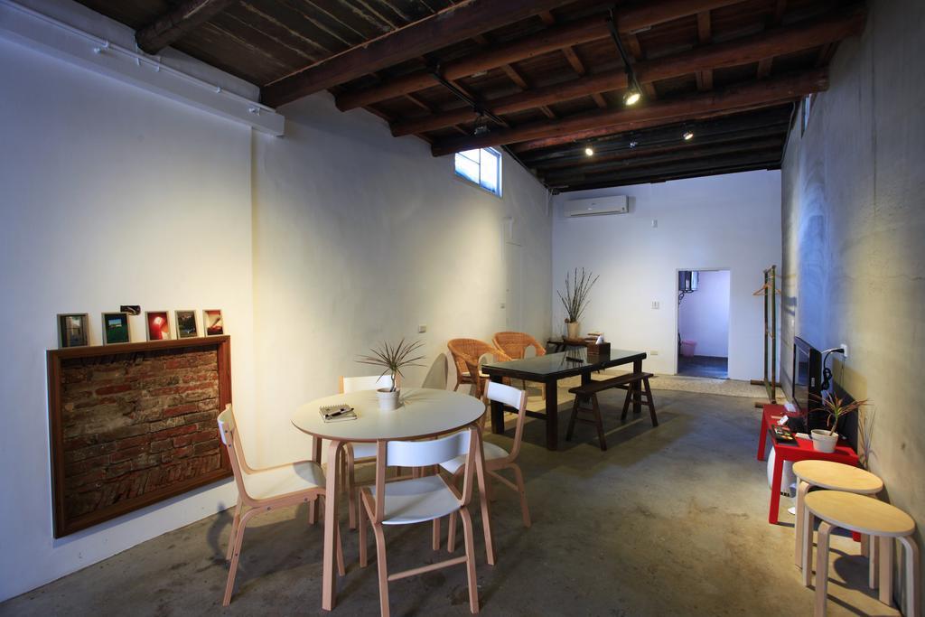 Sugozen Apartment Tainan Bagian luar foto